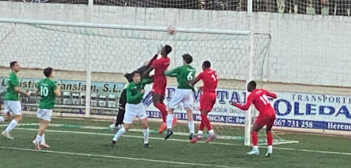 EMPACHO DE GOLES Y UN JAMÓN . 4 – 4. Poca fortuna ante el Herencia.El jamón para Guille.