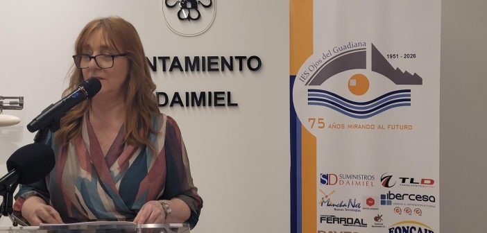 DAIMIEL ABRE UNA VENTANA A LA MEMORIA EDUCATIVA CON LA EXPOSICIÓN DEL 75 ANIVERSARIO DEL IES OJOS DEL GUADIANA