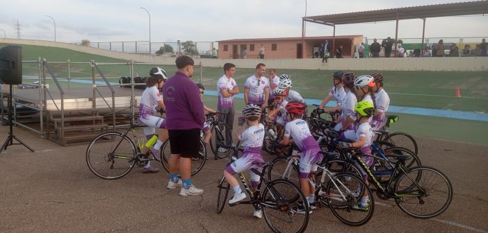 PUESTA DE LARGO DEL CLUB CICLISTA DAIMIEL FONCAIR