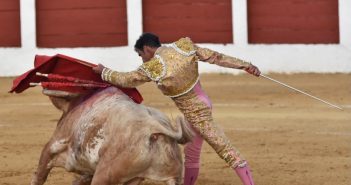 UNA PRESIDENCIA INCOMPETENTE PRIVA DE LA PUERTA GRANDE A LUIS MIGUEL VÁZQUEZ