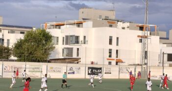 EL DAIMIEL INICIA LA REMONTADA. 1 – 0 . Victoria en El Carmen frente al MOTILLA .